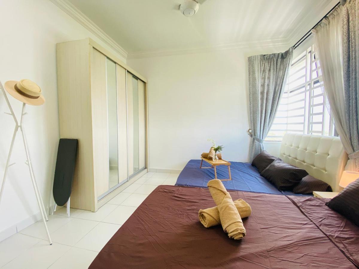Cozy 1-10 Pax 4Qbeds 2Sbeds Shah Alam Sec7, I-City Extérieur photo